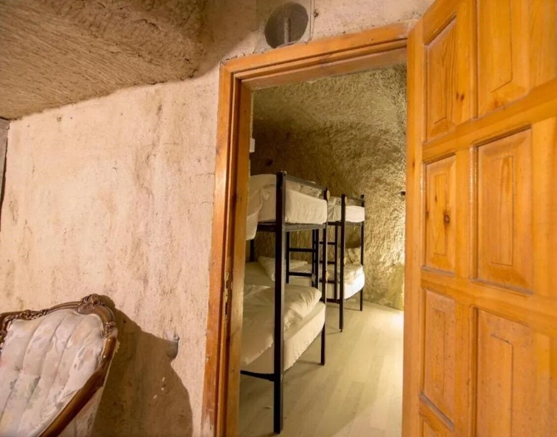 Панорама Kamelya Cave Hostel (ex. Pilot Inn Cave & Hotel) 2*